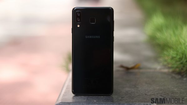 Mobile Outlet Galaxy A8 Star Review 12