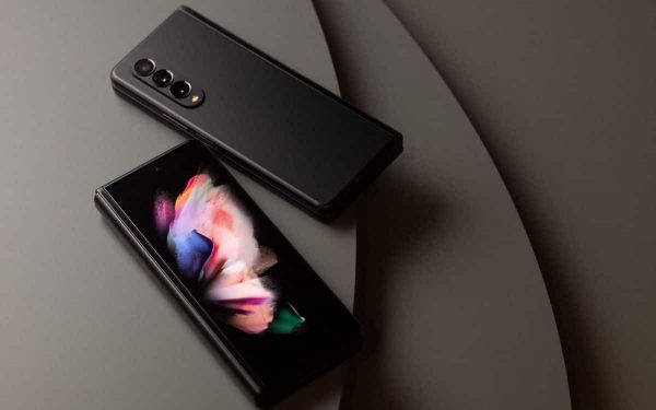 Mobile Outlet Galaxy Z Fold 3 1
