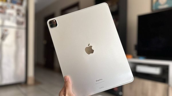 Mobile Outlet 221028130518 ipad pro m2 review cnnu 7 scaled 1