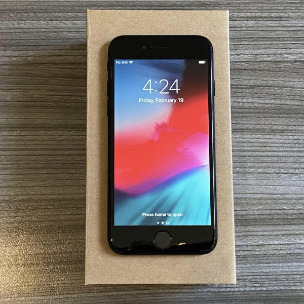 iPhone 7 Jet Black 128GB Refurbished - Image 5