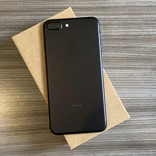 iPhone 7 Plus 128GB Matte Black Refurbished + protector - Image 11