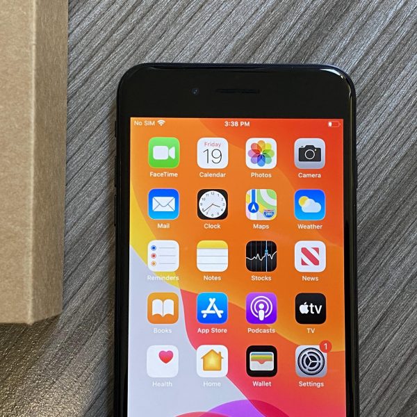 iPhone 7 Plus 128GB Matte Black Refurbished + protector - Image 4