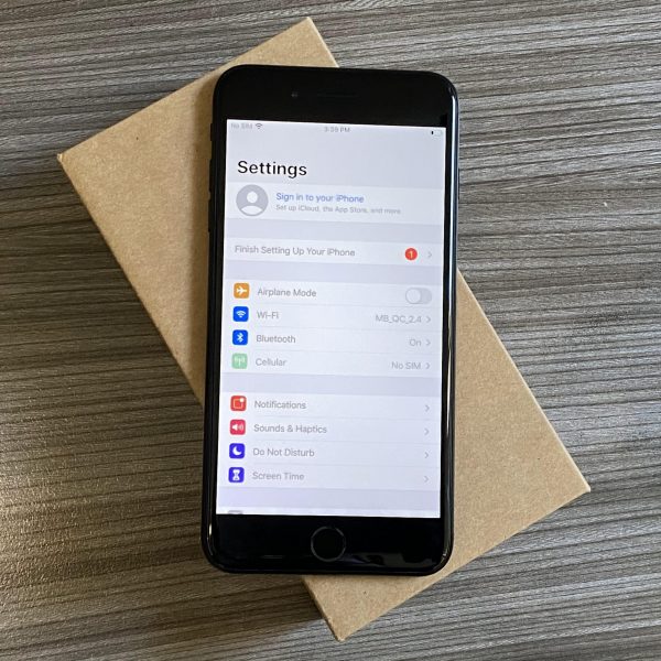 iPhone 7 Plus 128GB Matte Black Refurbished + protector - Image 5
