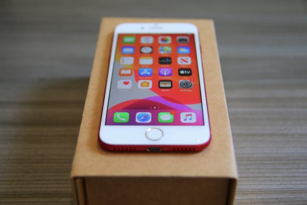 iPhone 7 256GB Product Red AB Grade - Image 4