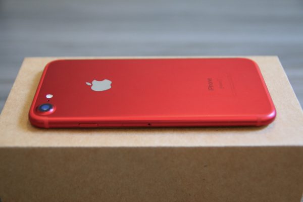 iPhone 7 256GB Product Red AB Grade - Image 6