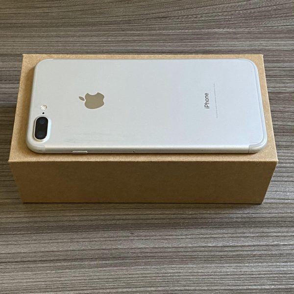 iPhone 7 Plus 256GB Silver A Grade - Image 8
