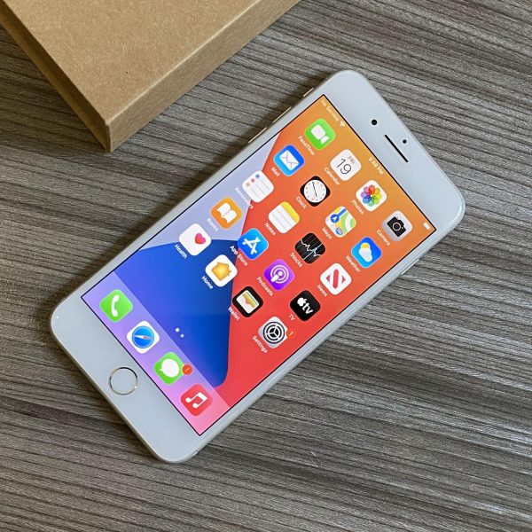 iPhone 7 Plus 256GB Silver A Grade - Image 3