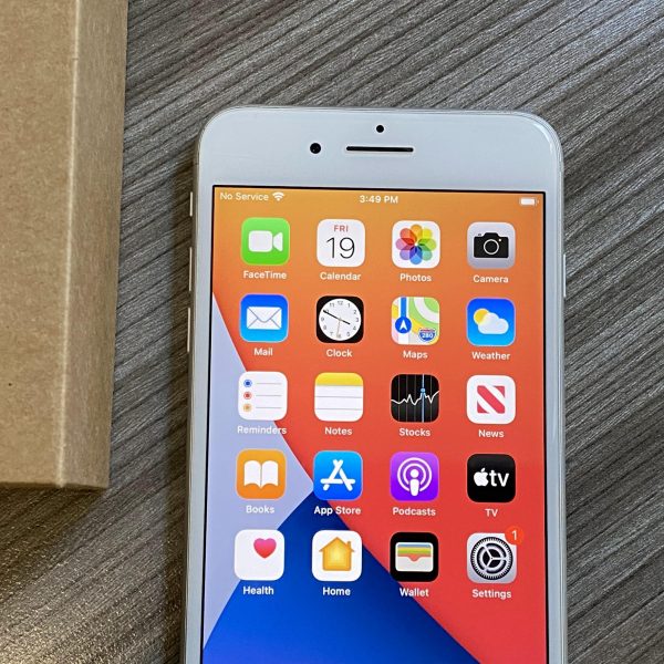 iPhone 7 Plus 256GB Silver A Grade - Image 4