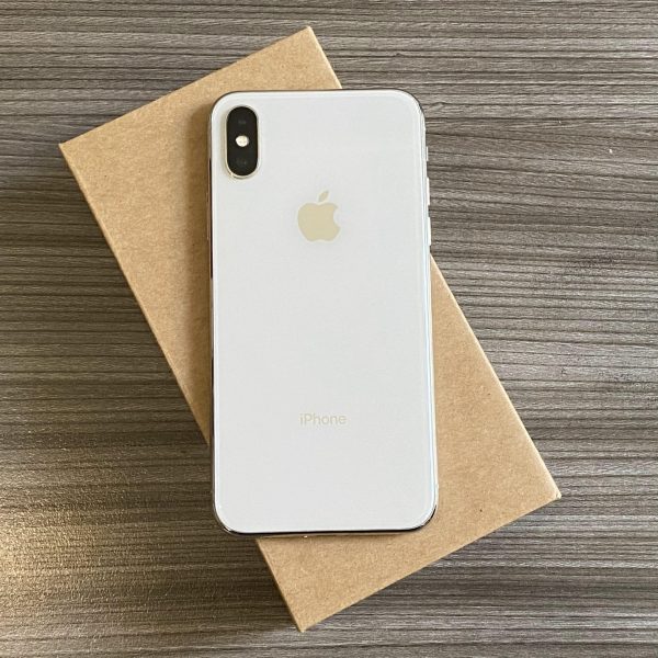 iPhone X 64GB Very Good Grade White / Silver - Image 12