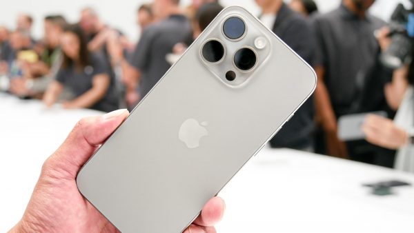 iPhone 15 Pro Max 1TB Natural Titanium A Grade - Image 9